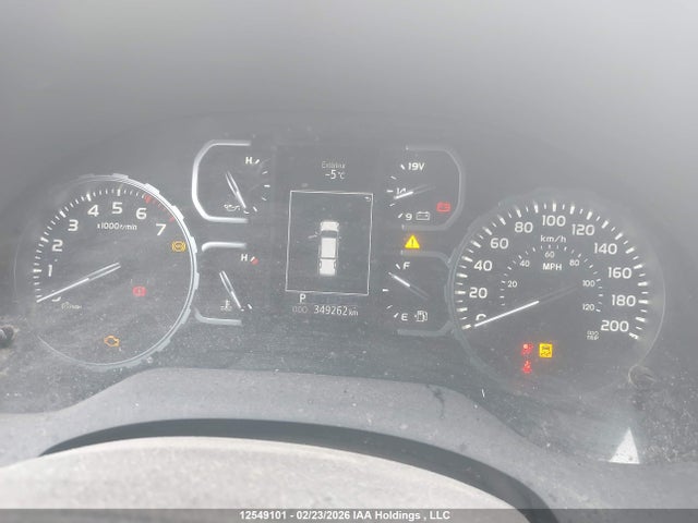 5TFUY5F15JX762658 Toyota Tundra Sr5 Plus 5.7l V8