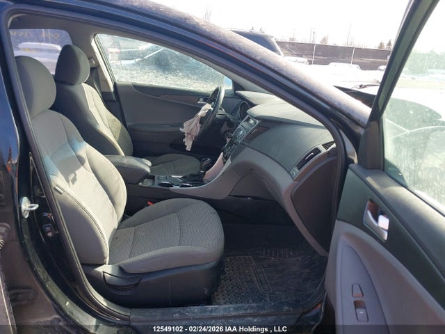 12549102 :رقم المزاد ، 5NPEB4AC0BH125439 vin ، 2011 Hyundai Sonata مزاد بيع