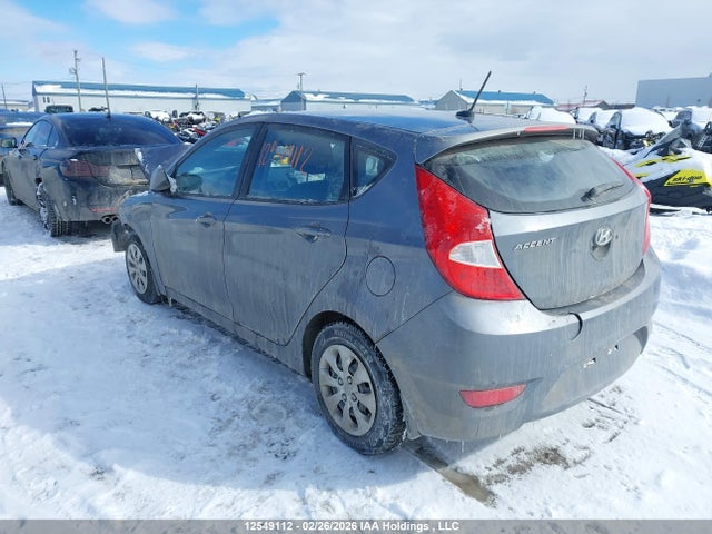 KMHCT5AE1GU262538 Hyundai ACCENT SE