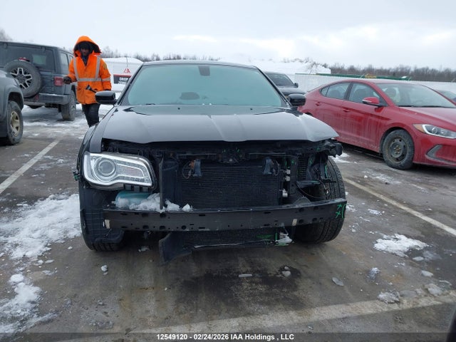Chrysler 300 Touring 2018 2C3CCAAG3JH299443 Image 13