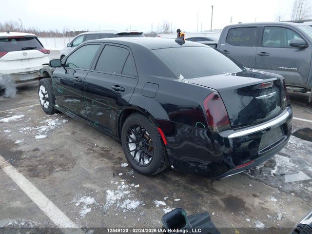 Chrysler 300 Touring 2018 2C3CCAAG3JH299443 Image 3