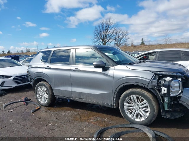 12549141 :رقم المزاد ، JA4J4TA86NZ618533 vin ، 2022 Mitsubishi Outlander Es مزاد بيع