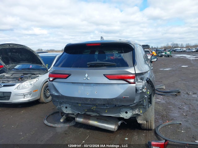 12549141 :رقم المزاد ، JA4J4TA86NZ618533 vin ، 2022 Mitsubishi Outlander Es مزاد بيع