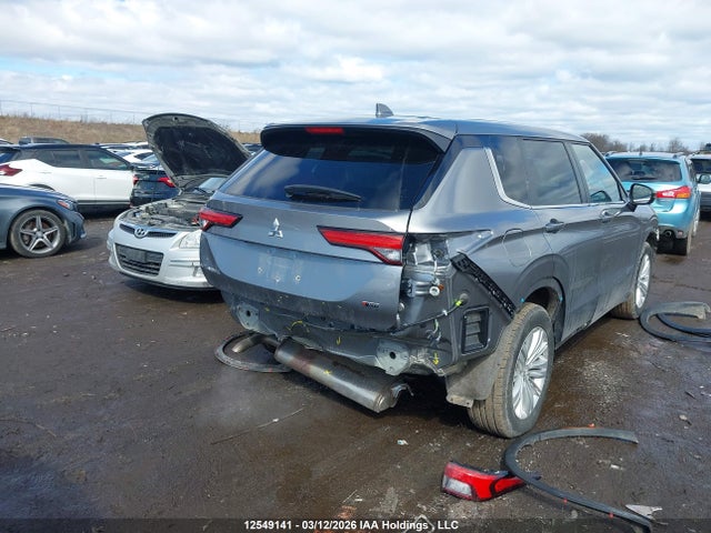 12549141 :رقم المزاد ، JA4J4TA86NZ618533 vin ، 2022 Mitsubishi Outlander Es مزاد بيع