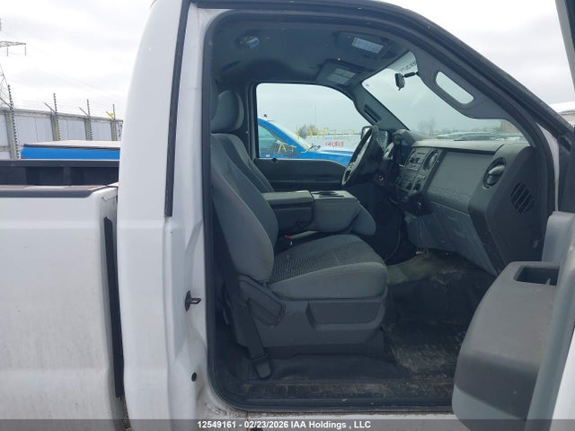 12549161 :رقم المزاد ، 1FTBF2B65EEA00560 vin ، 2014 Ford F-250 Xl/xlt مزاد بيع