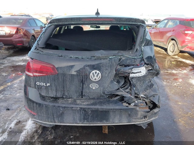 3VWB17AU8JM283341 Volkswagen GOLF S/SE