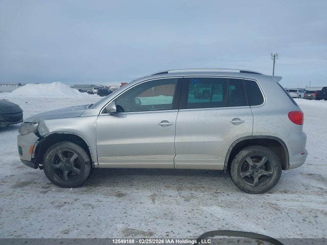 WVGLV7AX5HK035759 Volkswagen Tiguan Highline