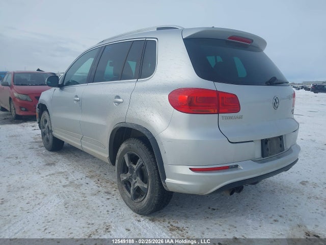 WVGLV7AX5HK035759 Volkswagen Tiguan Highline