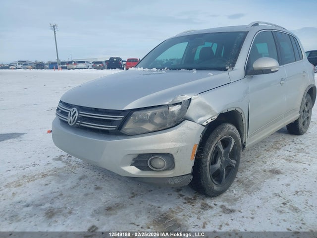 WVGLV7AX5HK035759 Volkswagen Tiguan Highline