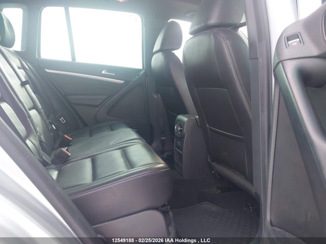 WVGLV7AX5HK035759 Volkswagen Tiguan Highline