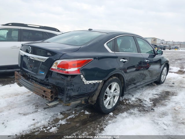 2014 Nissan Altima 2.5/2.5 S/2.5 Sl/2.5 Sv მანქანა იყიდება აუქციონზე, vin: 1N4AL3AP7EN360357, აუქციონის ნომერი: 12549217