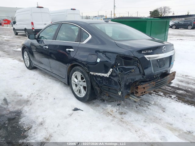 2014 Nissan Altima 2.5/2.5 S/2.5 Sl/2.5 Sv მანქანა იყიდება აუქციონზე, vin: 1N4AL3AP7EN360357, აუქციონის ნომერი: 12549217