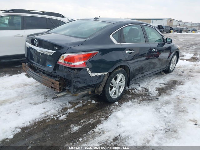 2014 Nissan Altima 2.5/2.5 S/2.5 Sl/2.5 Sv მანქანა იყიდება აუქციონზე, vin: 1N4AL3AP7EN360357, აუქციონის ნომერი: 12549217