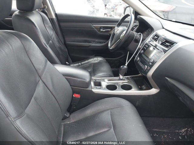 2014 Nissan Altima 2.5/2.5 S/2.5 Sl/2.5 Sv მანქანა იყიდება აუქციონზე, vin: 1N4AL3AP7EN360357, აუქციონის ნომერი: 12549217