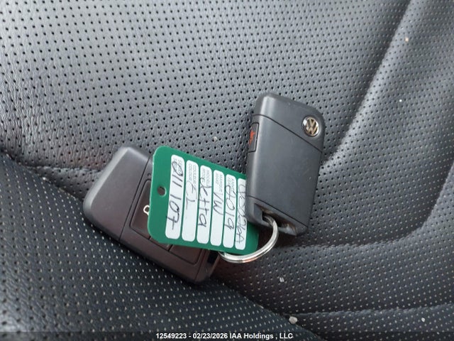 3VWG57BU8KM011107 Volkswagen Jetta Sel Premium
