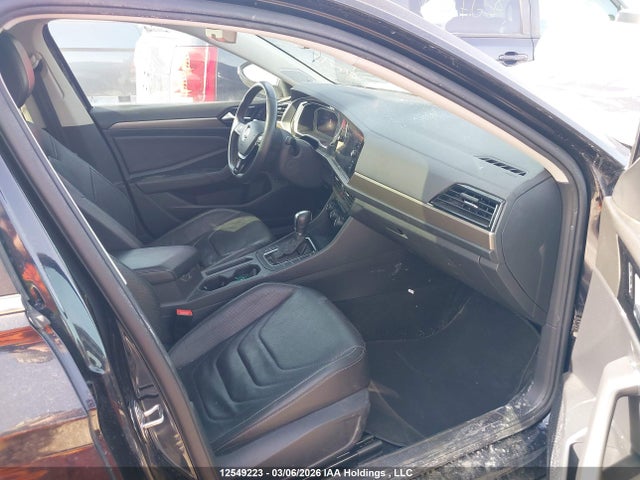 3VWG57BU8KM011107 Volkswagen Jetta Sel Premium