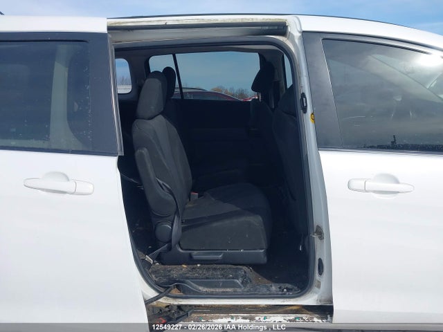 Mazda Mazda5 Gs 2014 JM1CW2CL0E0165258 Image 8