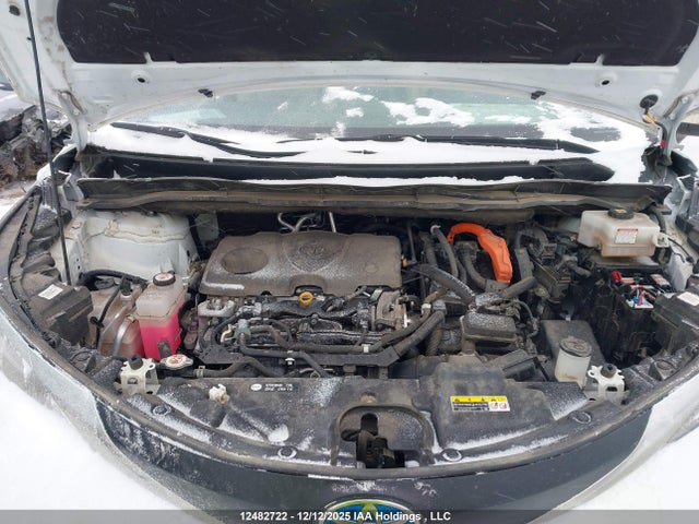 5TDGSKFC7MS018228 Toyota Sienna Xle 7-passenger