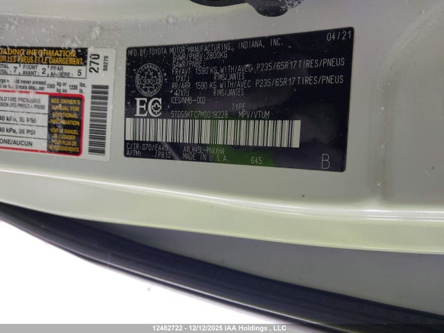 5TDGSKFC7MS018228 Toyota Sienna Xle 7-passenger