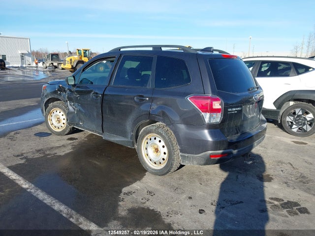 Subaru Forester 2018 JF2SJEBC7JH591703 Image 3
