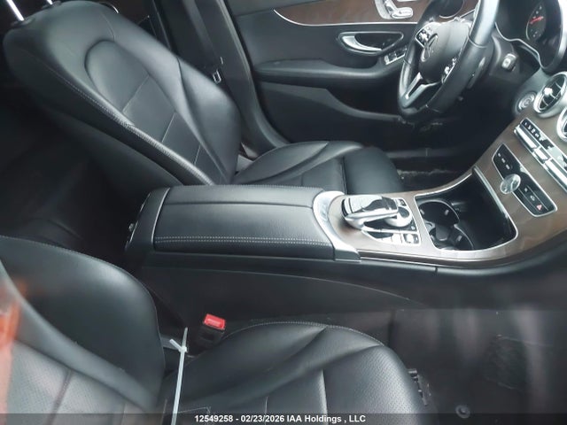 55SWF8EB5KU315414 Mercedes-Benz C 300 4matic