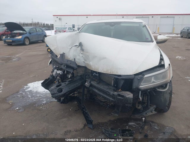 1VWET7A31HC085890 Volkswagen Passat Highline W/ R-line