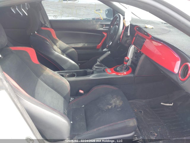 JF1ZNAA19E8707800 Scion FR-S