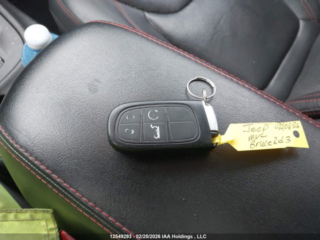1C4PJMBBXFW646993 Jeep Cherokee Trailhawk
