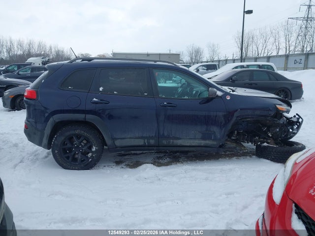 1C4PJMBBXFW646993 Jeep Cherokee Trailhawk