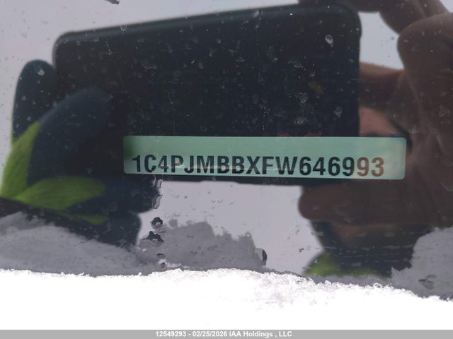 1C4PJMBBXFW646993 Jeep Cherokee Trailhawk