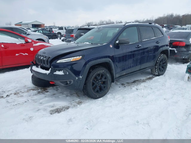 1C4PJMBBXFW646993 Jeep Cherokee Trailhawk