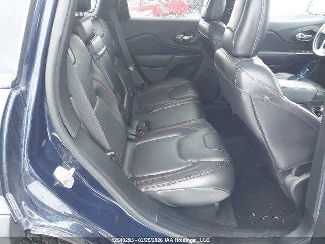 1C4PJMBBXFW646993 Jeep Cherokee Trailhawk