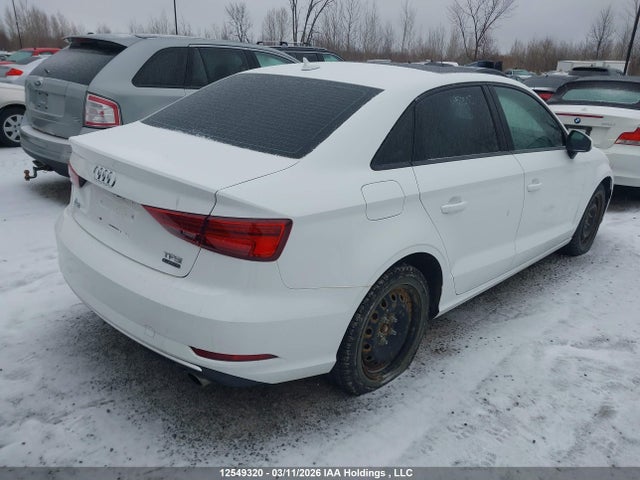 Audi A3 PREMIUM 2017 WAUB8GFF5H1016347 Image 4