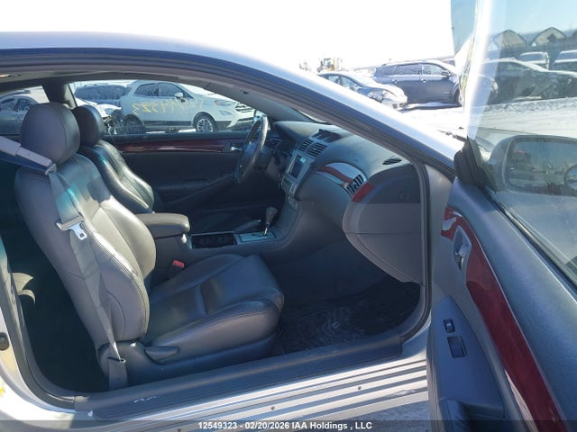 12549323 :رقم المزاد ، 4T1CA30P34U008581 vin ، 2004 Toyota Camry Solara Se/sle مزاد بيع