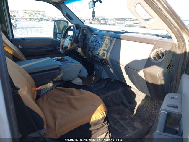 12549326 :رقم المزاد ، 1FT8W3BT0FEB01691 vin ، 2015 Ford F-350 Xlt مزاد بيع