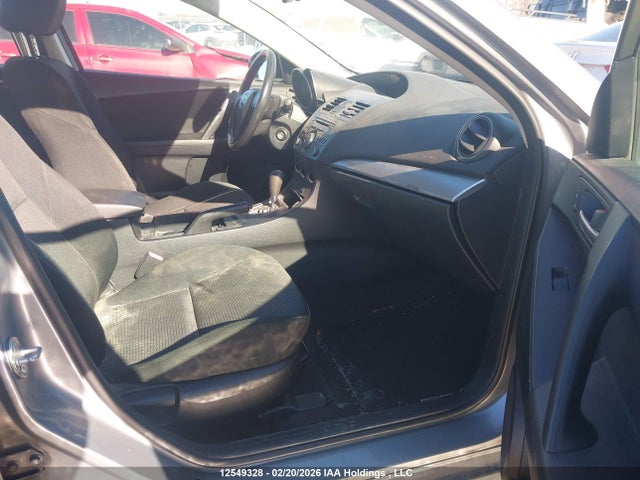 2013 Mazda Mazda3 Gx მანქანა იყიდება აუქციონზე, vin: JM1BL1UF4D1759075, აუქციონის ნომერი: 12549328