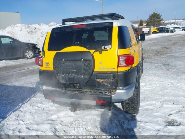 12549342 :رقم المزاد ، JTEBU11F570077815 vin ، 2007 Toyota Fj Cruiser مزاد بيع