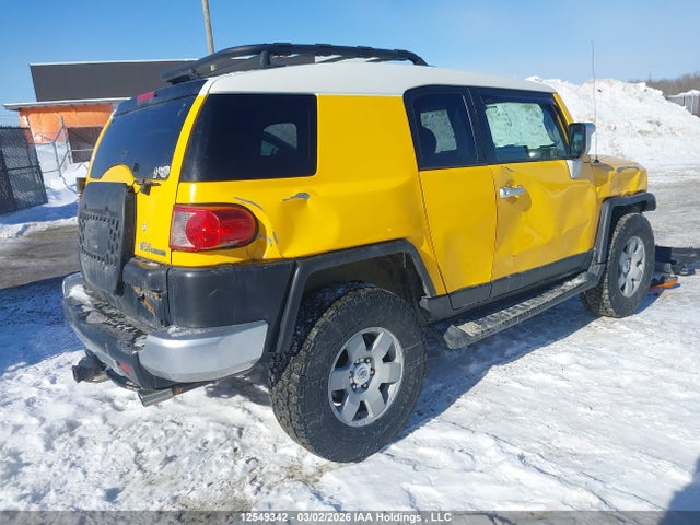 12549342 :رقم المزاد ، JTEBU11F570077815 vin ، 2007 Toyota Fj Cruiser مزاد بيع