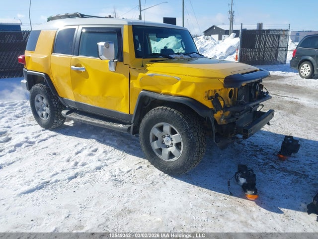 12549342 :رقم المزاد ، JTEBU11F570077815 vin ، 2007 Toyota Fj Cruiser مزاد بيع