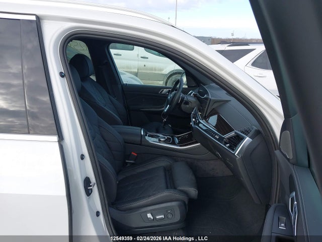 2025 Bmw X5 Xdrive40i მანქანა იყიდება აუქციონზე, vin: 5UX23EU04S9W72812, აუქციონის ნომერი: 12549359