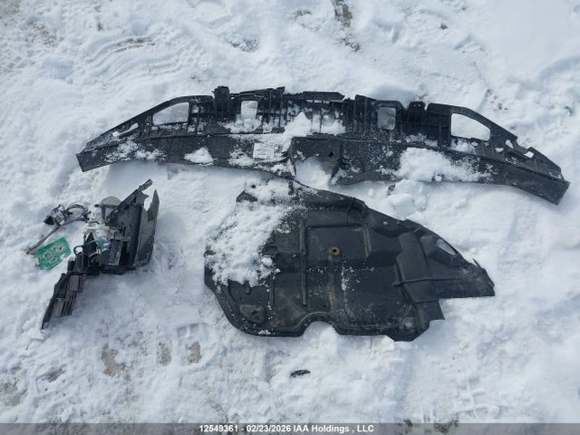 KMHLM4AG5PU543640 Hyundai Elantra Preferred Ivt
