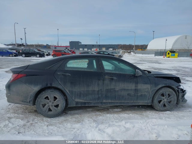 KMHLM4AG5PU543640 Hyundai Elantra Preferred Ivt