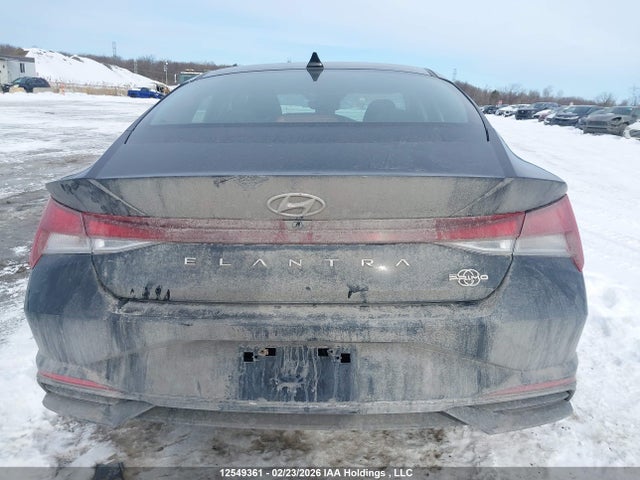 KMHLM4AG5PU543640 Hyundai Elantra Preferred Ivt