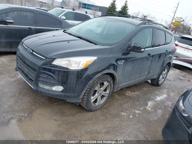 1FMCU0GX0FUA83950 Ford ESCAPE SE