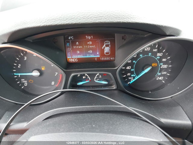 1FMCU0GX0FUA83950 Ford ESCAPE SE