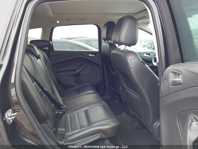 1FMCU0GX0FUA83950 Ford ESCAPE SE