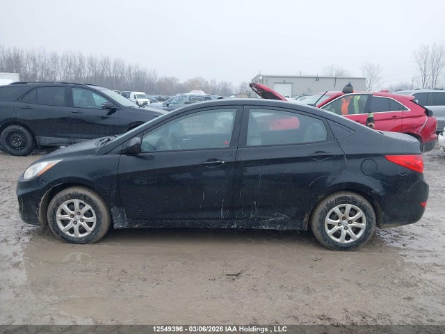 Продажа на аукционе авто 2013 Hyundai Accent Gl, vin: KMHCT4AE7DU283819, номер лота: 12549396