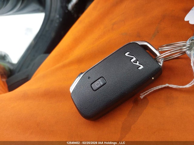 5XXG24J22NG089687 KIA K5