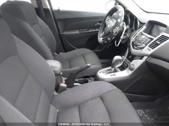 1G1PC5SBXF7103758 Chevrolet Cruze