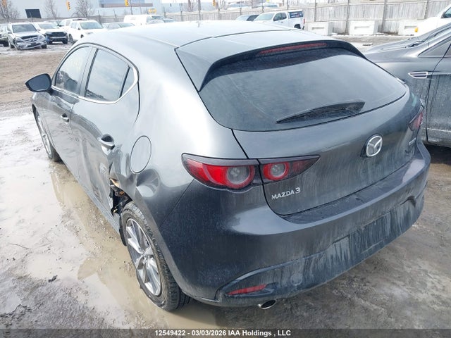 JM1BPAK75K1127098 Mazda Mazda3 Gx